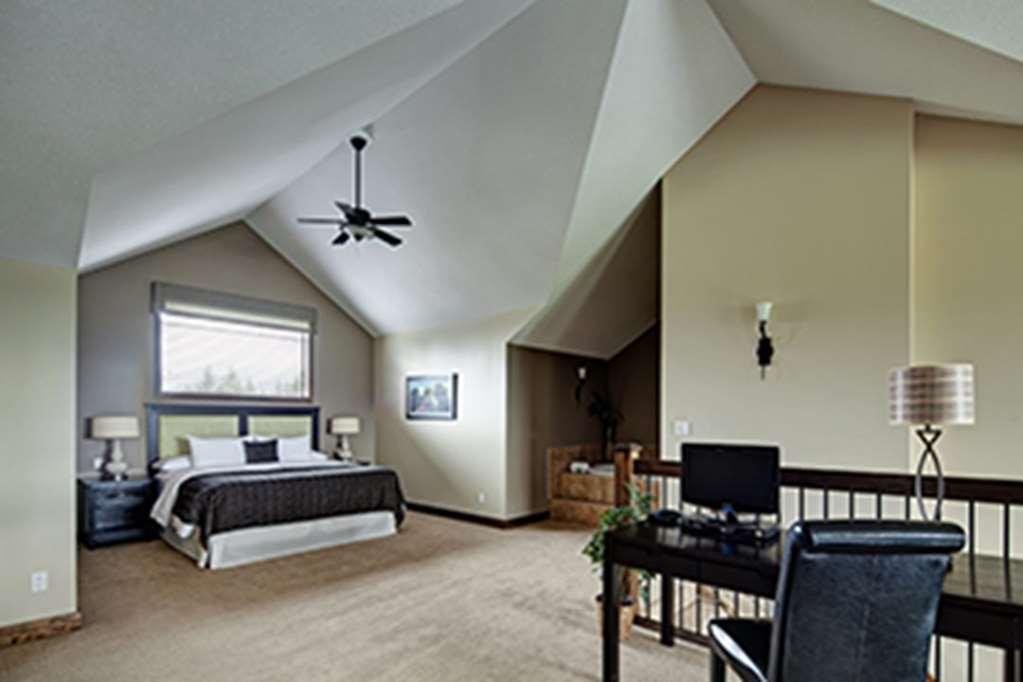 Bighorn Meadows Resort Radium Hot Springs Room photo